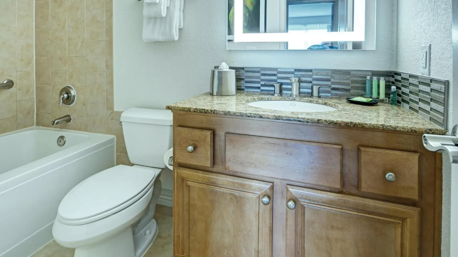 Wyndham Desert Rose Resort 2Br Apartment With Resort Access Las Vegas